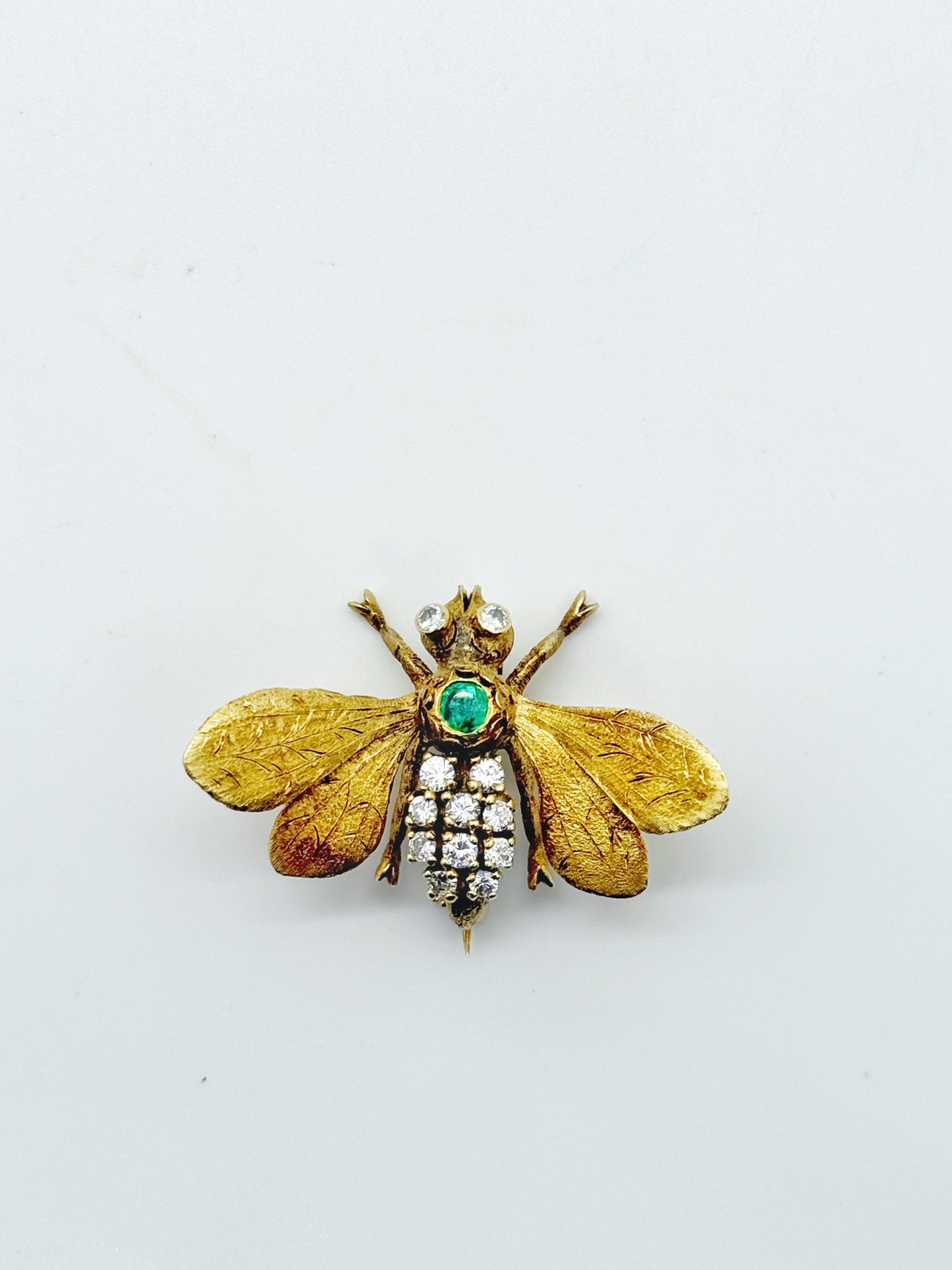 Spilla a forma di mosca in oro 18 kt con brillanti 0,55 ct 6,8 gr manifattura italiana anni ‘90
