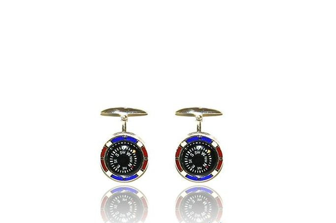 Fermapolsi in argento e smalto a forma di bussola