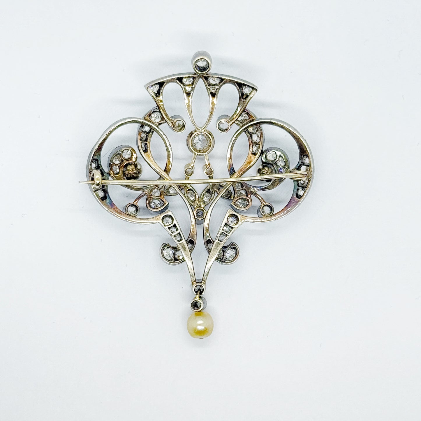 Spilla Art Nouveau oro diamanti e perle
