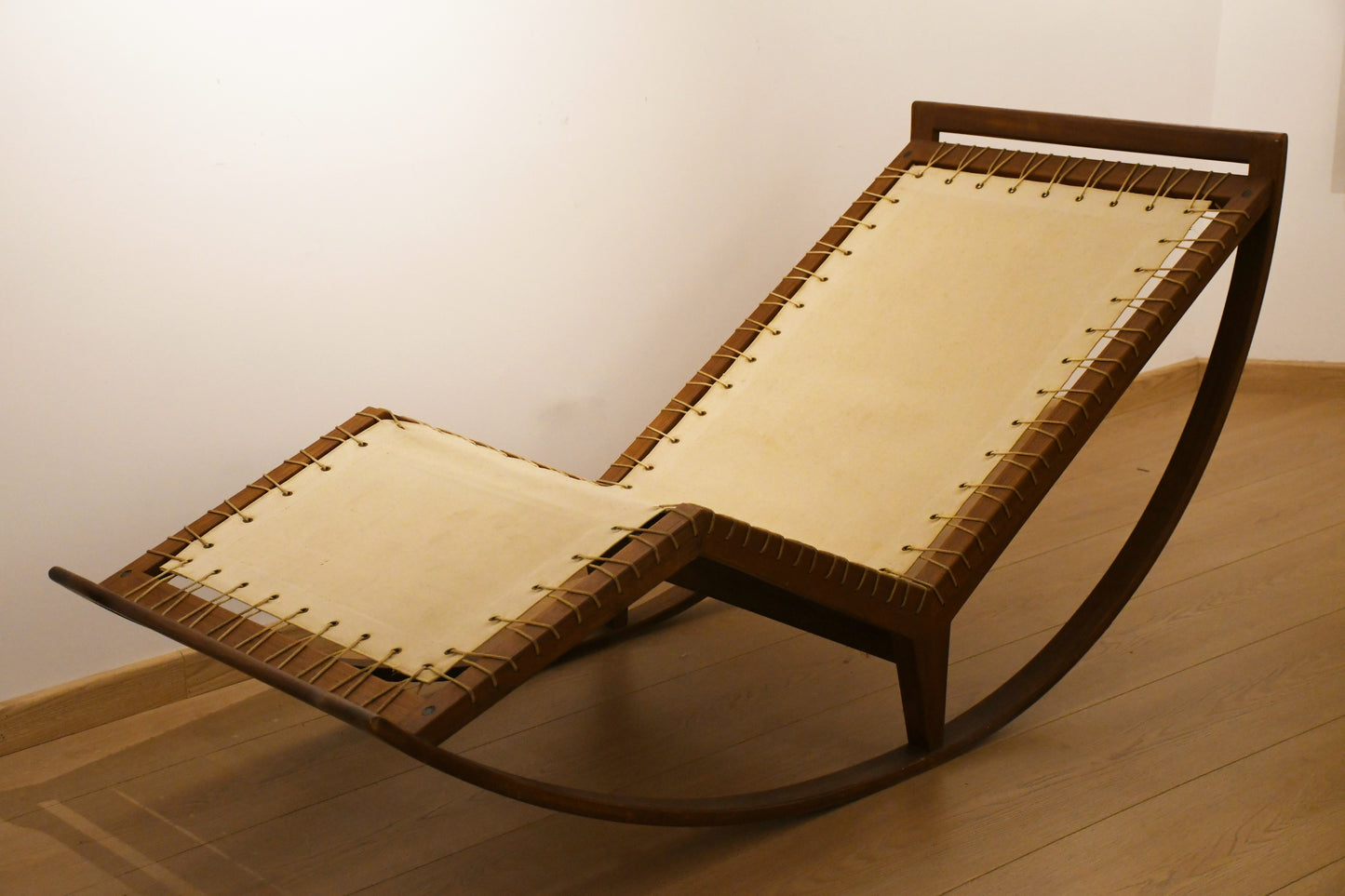 Chaise Longue a Dondolo in Legno e Tela Franco Albini