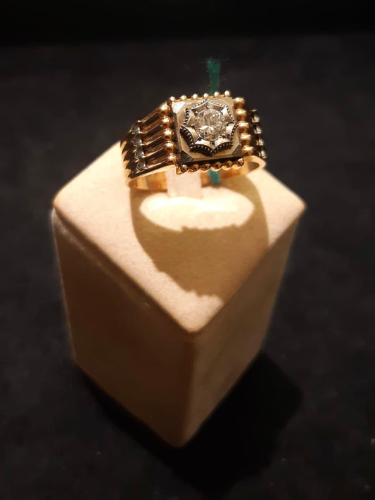 Anello da uomo in oro 18 kt con diamante